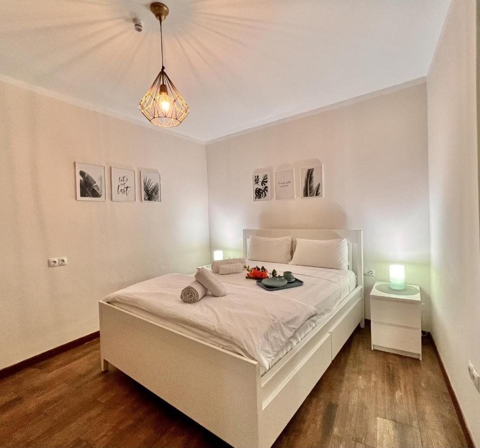 Downtown Apartment By United Renters Alicante Eksteriør billede